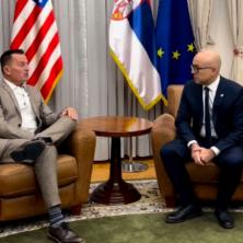 RIČARD GRENEL STIGAO U SRBIJU! Evo o čemu je razgovarao sa ministrom odbrane Vučevićem (VIDEO)