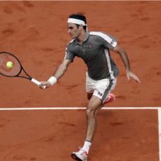 ROLAN GAROS: Federer PREŽIVEO zemljaka i ZAKAZAO novi Klasik!