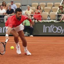 NIJE IZGUBIO MNOGO VREMENA: Novak maksimalnom pobedom u osmini finala Rolan Garosa