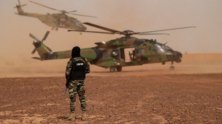 RT: Alžir odbio francuski zahtev za korišćenje vazdušnog prostora za operaciju u Nigeru – mediji