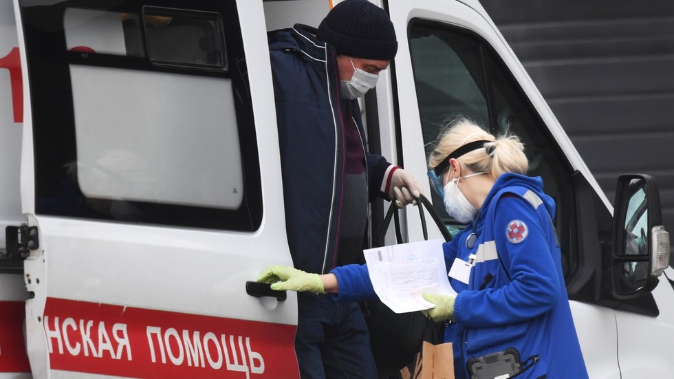 RT: Broj slučajeva koronavirusa u Rusiji premašio 10.000, nakon rekordnog dnevnog porasta