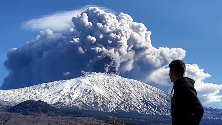 RT: Erupcija vulkana Etna