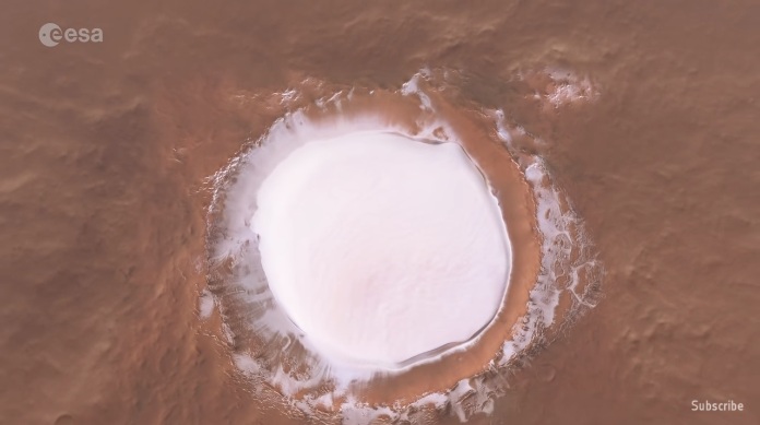 RT: Evropska kosmička agencija objavila neverovatni snimak ledenog kratera na Marsu