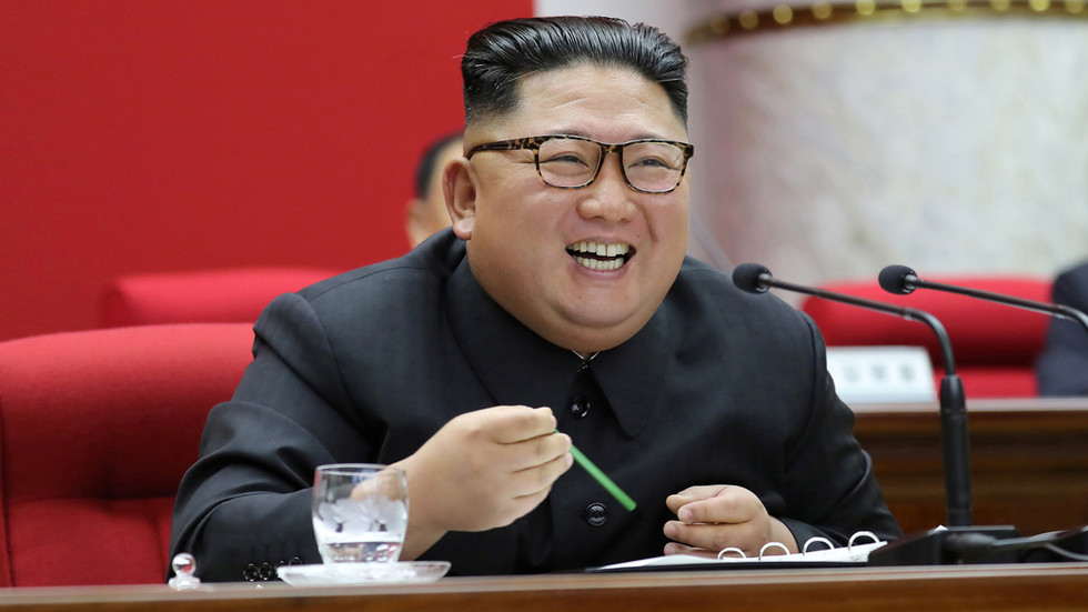 RT: Kim nikada nije poslao Trampu „lepu poruku“: Pjongjang optužio Trampa za „plasiranje neosnovane priče u medije“