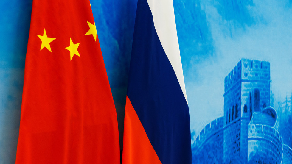 RT: Kina će podržati Rusiju u pogledu novih američkih sankcija, navodi Peking, insistirajući da SAD treba da poštuju Moskvu
