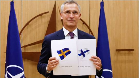 RT: NATO zvanično pozvao Švedsku i Finsku da postanu članice