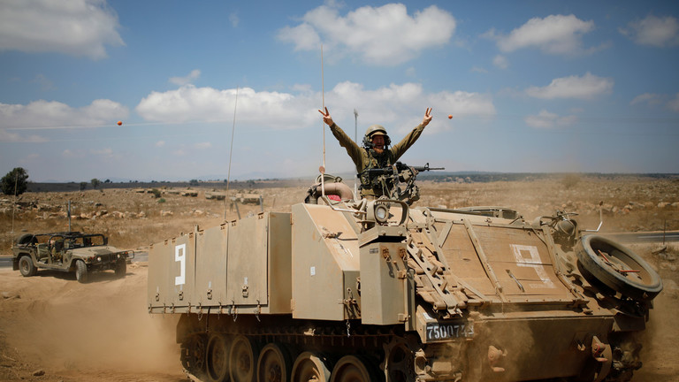 RT: Komandant izraelske vojske priznao da je Izrael naoružavao militante u Siriji