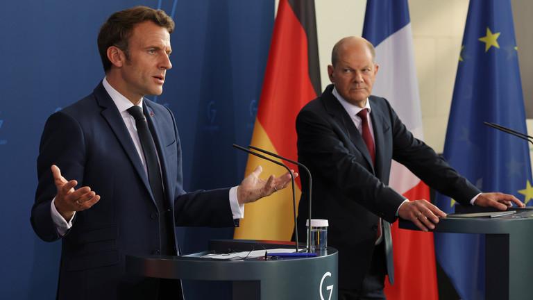 RT: Nemački i francuski lideri se „ne slažu“ – Blumberg