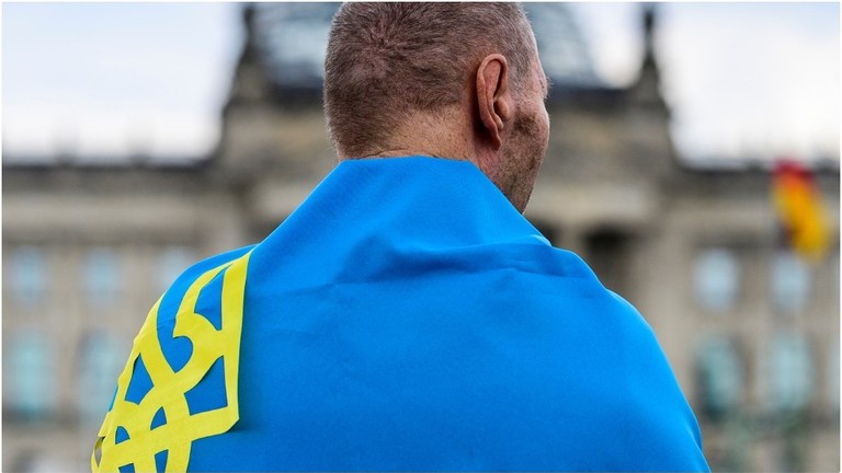 RT: Nemački sud ukinuo zabranu ukrajinske zastave