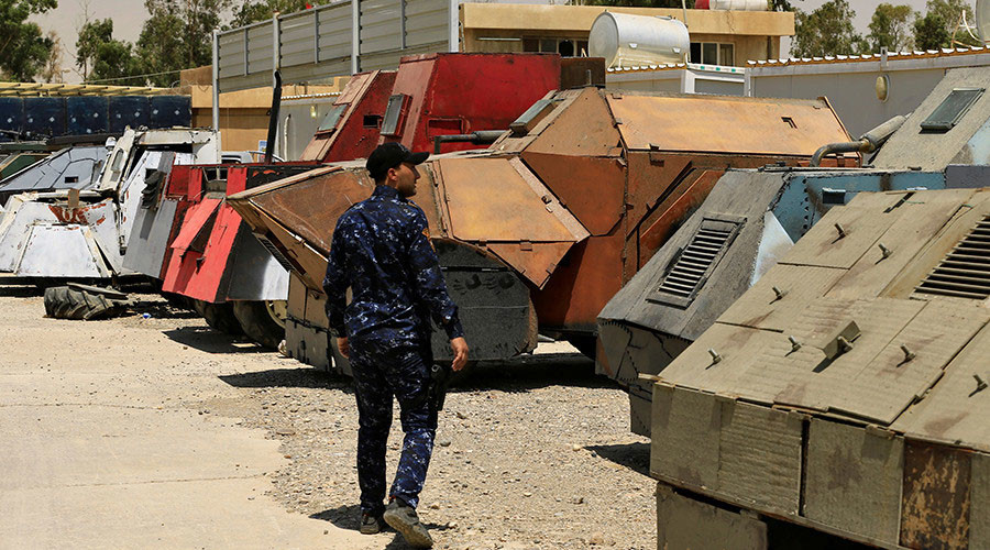 RT: „Pobesneli Maks“ - Zaplenjena borbena vozila terorista u Mosulu