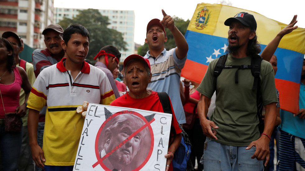 RT: „Promena režima zahteva vreme“: Tramp o zastoju državnog udara u Venecueli