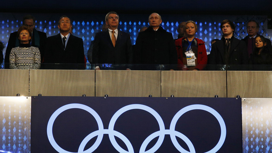 RT: Putin dao naredbu za obaranje „otetog” aviona tokom otvaranja Olimpijade u Sočiju, ali na sreću...