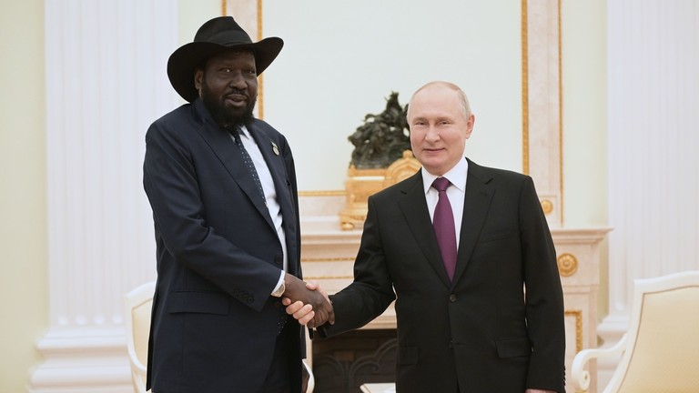 RT: Putin se sastao sa predsednikom Južnog Sudana
