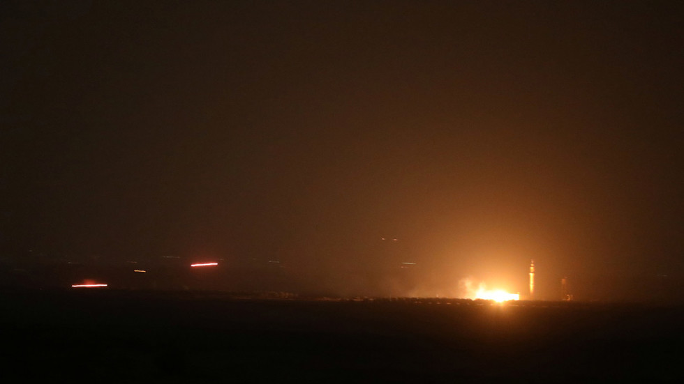 RT: „Raketni napad Izraela“ na Damask i Homs
