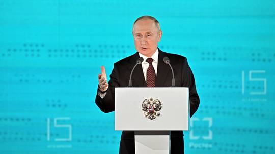 RT: „Rosteh“ igra ključnu ulogu u obezbeđivanju tehnološkog suvereniteta - Putin