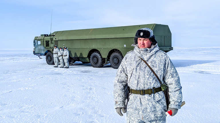 RT: Rusija ojačava vojne snage na Arktiku