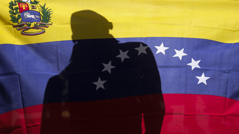 RT: Sankcije Venecueli služe kao upozorenje spoljnim igračima poput Rusije - Bolton