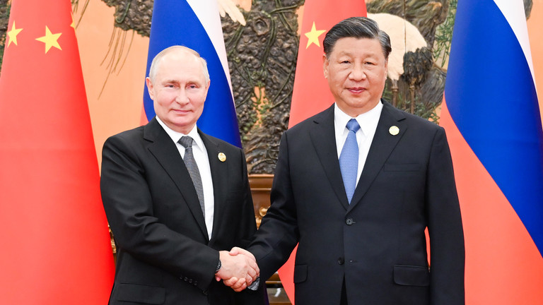 RT: Si obećao novi rusko-kineski ekonomski koridor 