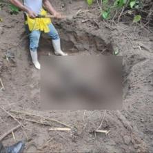 RUKE VEZANE, GRKLJANI PREREZANI: Tela devojaka pronađena u plitkom grobu na plaži u poznatom letovalištu - narko bos ih je ubio?! (FOTO)