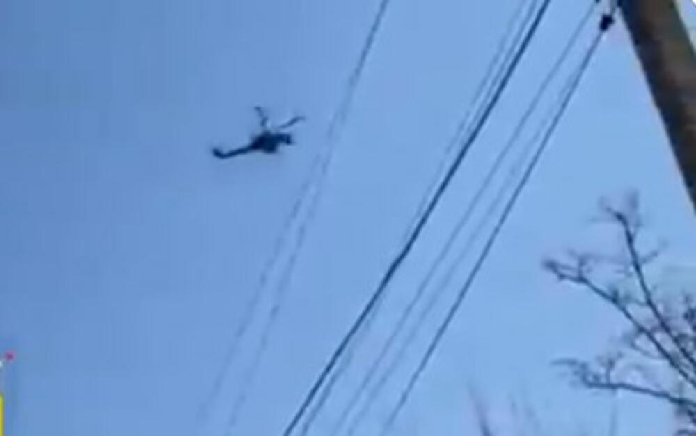 RUSI LETEĆU ARTILJERIJU ŠALJU NA GRANICU SA UKRAJINOM: Kod Rostova primećeni borbeni helikopteri Mi-8, Mi-28, Ka-52 (VIDEO)