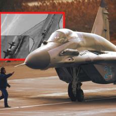 RUSKI AVIONI U LIBIJI ZAPREPASTILI AMERE: Objavljeni satelitski snimci, MiG-ovi i Suhoji ČUVAJU HAFTARA (FOTO)