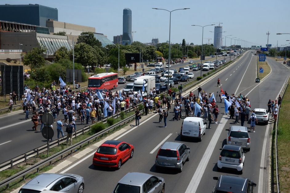 Završen protest radnika Fijata, sastaju se s Vučićem u subotu
