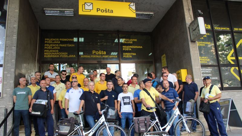 Radnici Hrvatske pošte Mostar održali štrajk upozorenja