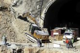 Radnici u Indiji i dalje zarobljeni u tunelu; Postoji novi plan spašavanja VIDEO
