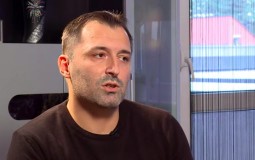 
					Radomirović: Obradović jeste uzbunjivač i uživa prava iz zakona 
					
									