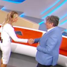 Radoš Bajić nije znao da je u programu, pa Jovani Joksimović rekao OVO - kada je shvatio potpuno se zarumeneo (VIDEO)