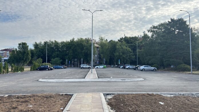 Radovi na “humanitarnom” parkingu u Nišu koštali preko 77.000 evra, bez tendera ih izvodila firma Međarca