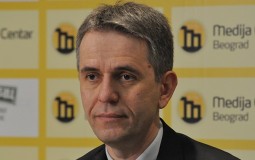 
					Radulović: Zahvaljujući kontroli DJB sprečen pokušaj vlasti da ugura satelitske stranke u parlament 
					
									