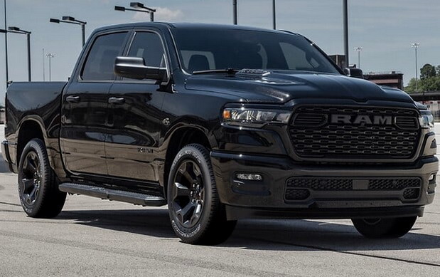 Ram 1500 i sa 5,7 litarskim HEMI V8 motorom