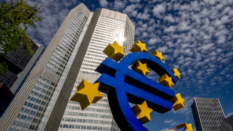 Rast inflacije u evrozoni uoči podizanja kamatnih stopa
