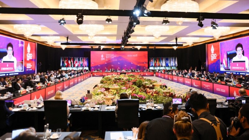 Rat u Ukrajini podelio diplomate G20