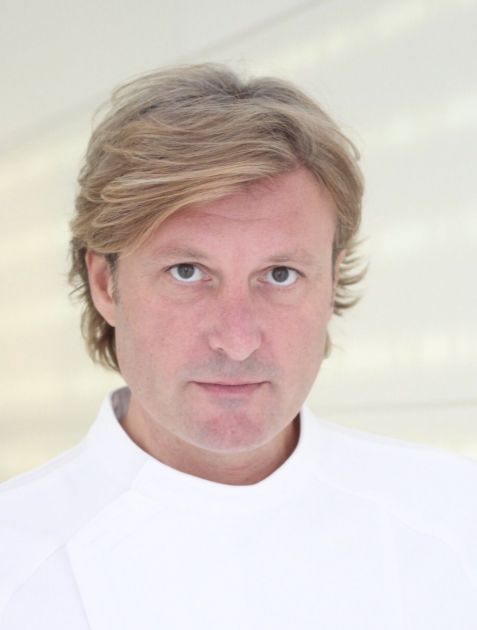 Razgovor sa stručnjakom: Problemi sa venama i kapilarima koje žene često ignorišu – objašnjava dr Petar Dragić