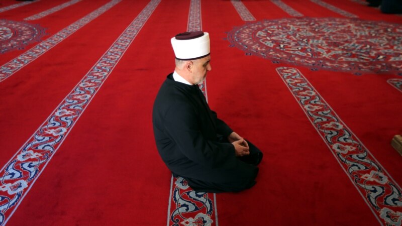 Reis Kavazović: Ramazan prilika za vjernike, budimo strpljivi i plemeniti