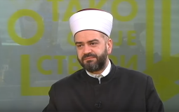 
					Reisu-l-ulema čestitao muslimanskim vernicima u Srbiji Kurban-bajram 
					
									