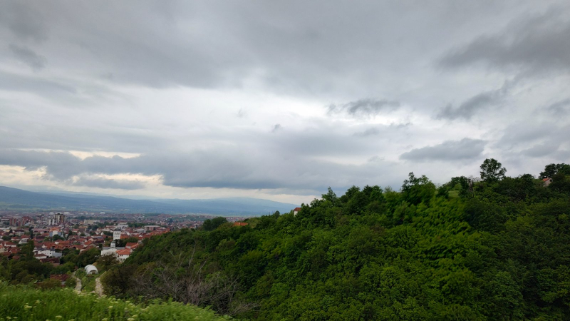 Republički hidrometeorološki zavod Srbije izdao je žuto upozorenje za jugoistočnu Srbiju, uključujući Vranje