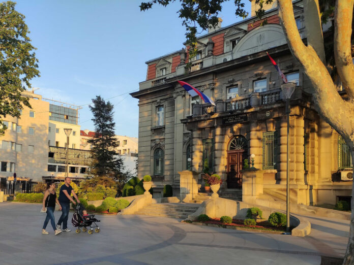 Revizija finansija Grada Niša – 78 hiljada evra za jedan mesec za osvetljenje, milioni isplaćeni bez opravdanja