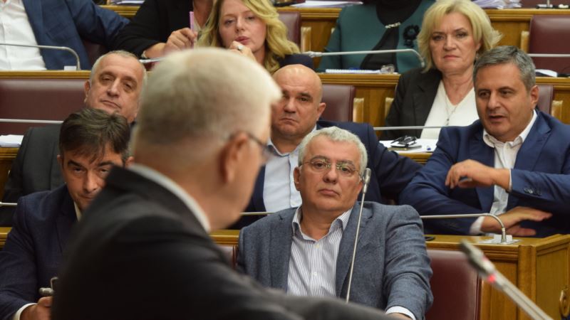 Rezolucija pomirenje ili novog razdora u Crnoj Gori?