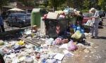 Rim se guši u smeću, lekari upozoravaju na opasnost(FOTO)