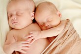 Rodila bliznakinje u 74. godini: Bebe me čine potpunom