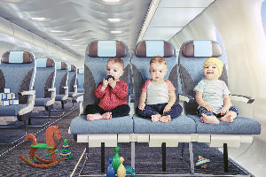 Roditelji koji putuju avionom sa bebama treba da znaju da IMAJU PRAVO ovo da unesu!