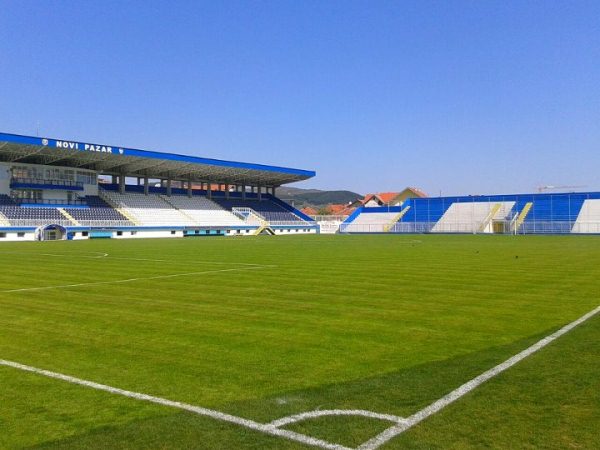Roditelji ogorčeni – Naša djeca neće dočekati svoju šansu jer FK Novi Pazar opet dovodi igrače sa strane