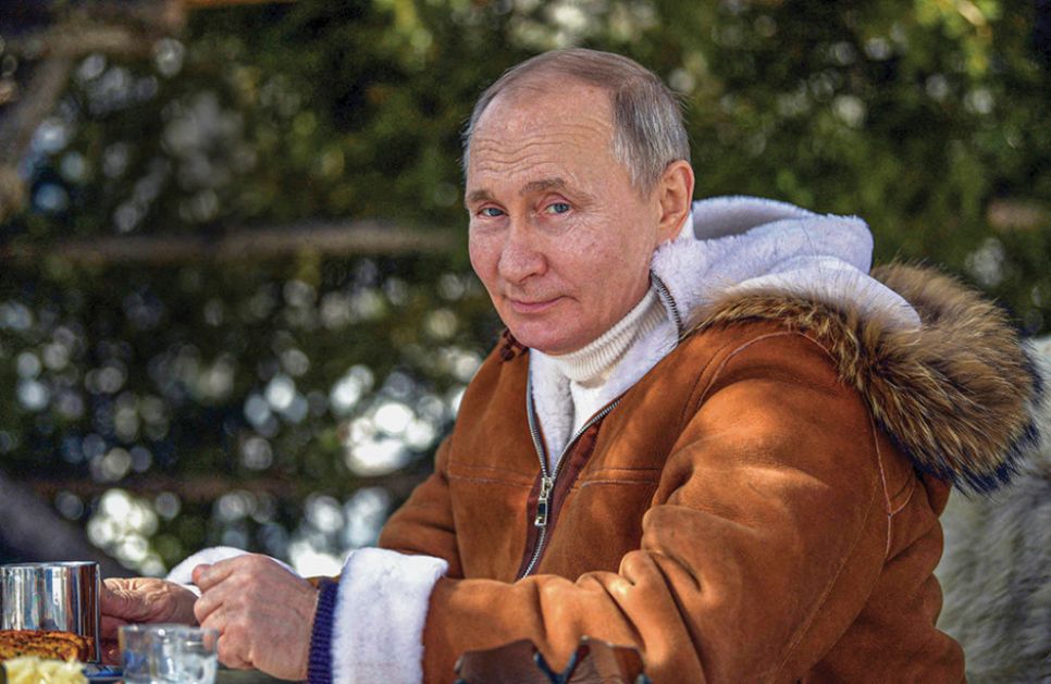 Rođena u tajnosti i godinama skrivana! Ko je vanbračna ćerka Vladimira Putina o kojoj bruji ceo svet (FOTO)