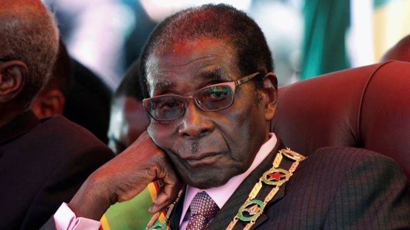 Rojters: Mugabe odbija da preda vlast