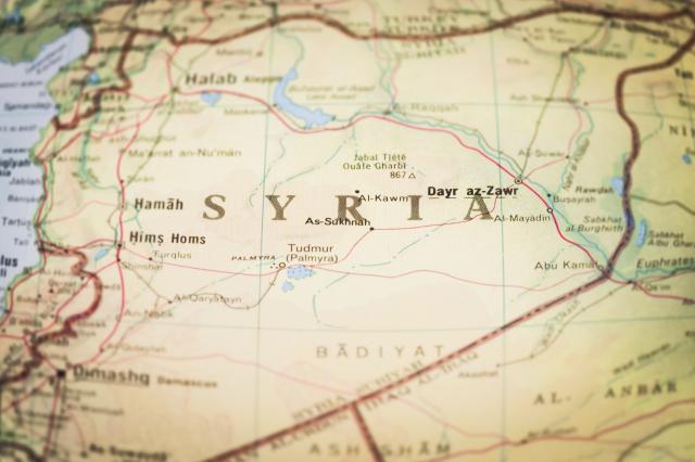Rojters: Sukob američkih i ruskih aviona iznad Sirije