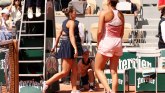 Rolan Garos 2023: Ukrajinska teniserka Marta Kostjuk odbila da se rukuje sa Beloruskinjom Arinom Sabalenko, publika ju je izviždala