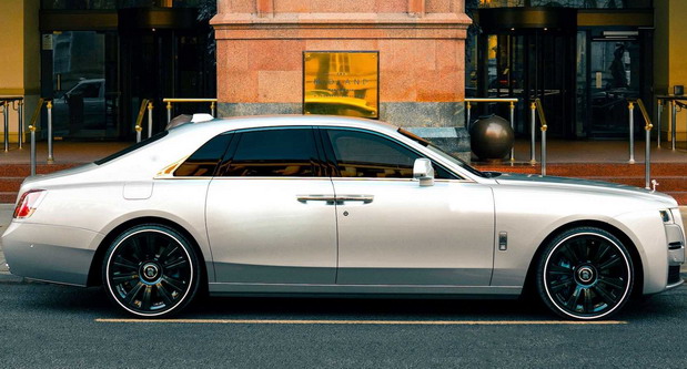 Rolls-Royce Manchester Ghost